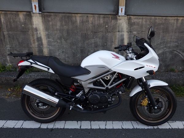 ホンダ　VTR-F（MC33）買取